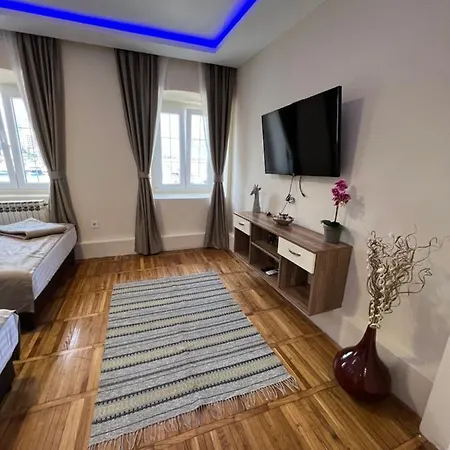 Regina Apartment Budva